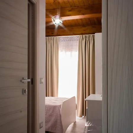 Bed & Breakfast La Piazzetta